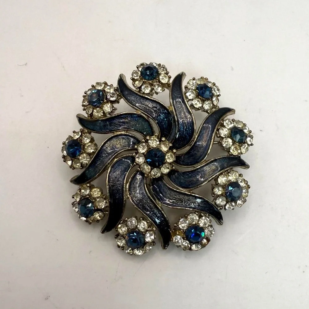 Vintage Blue Enamel Rhinestone‎ Brooch Swirl Floral Pin Silver Tone Statement